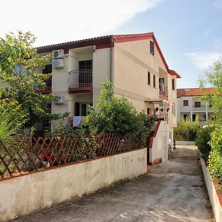 Apartments Amalia Ρόβινι Εξωτερικό φωτογραφία