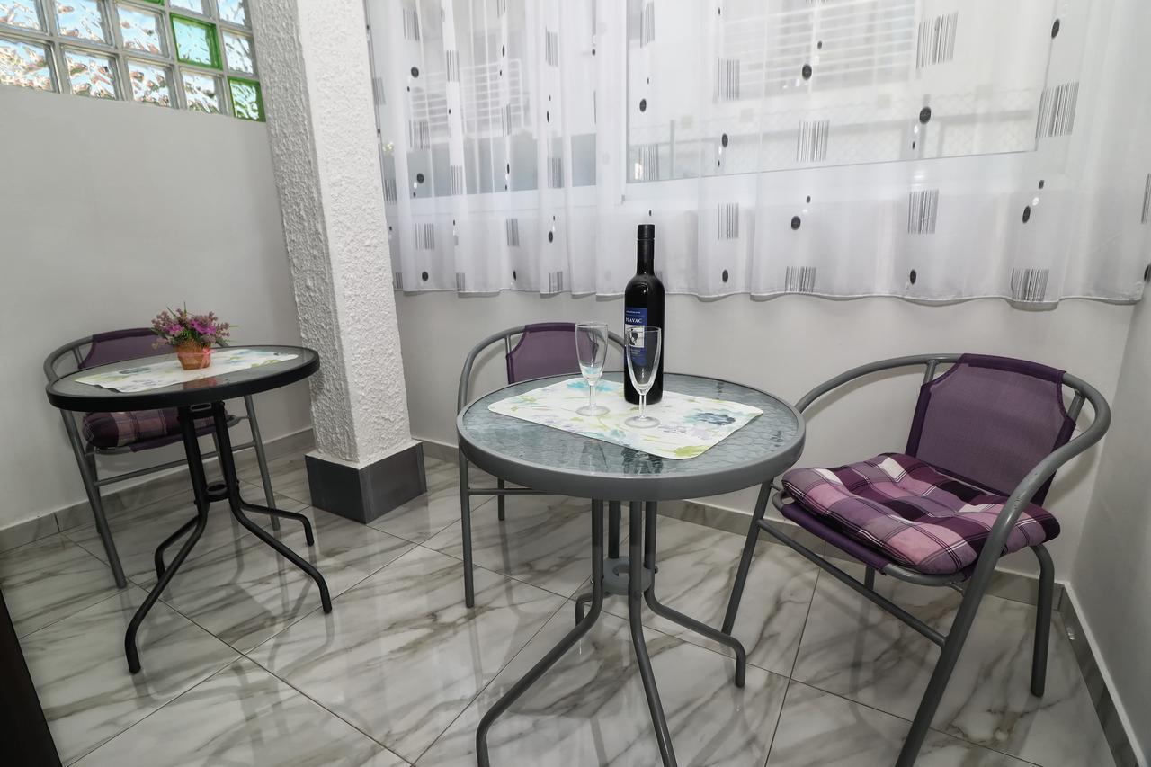 Apartments Amalia Ρόβινι Εξωτερικό φωτογραφία